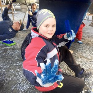 Bestum sjøspeiderne baler båten